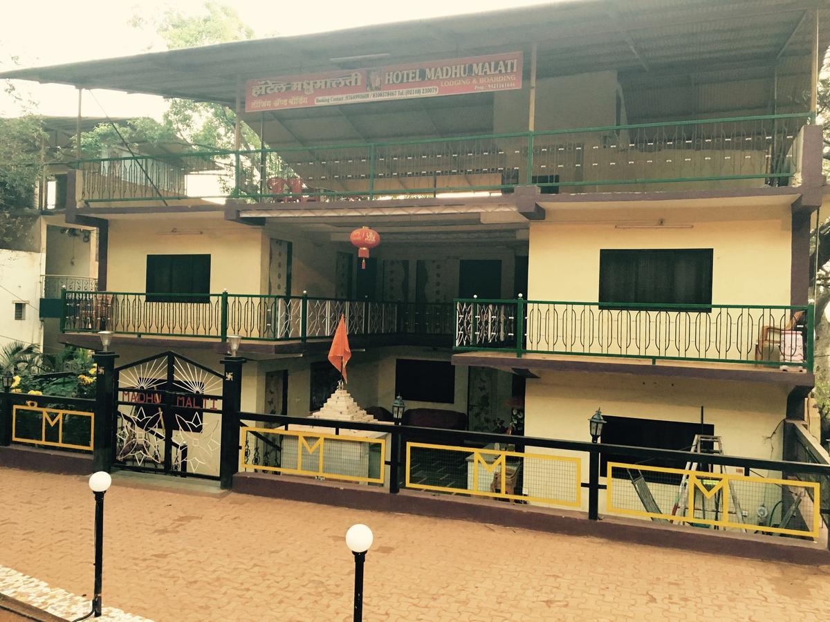 Hotel Madhumalti 马泰兰 外观 照片